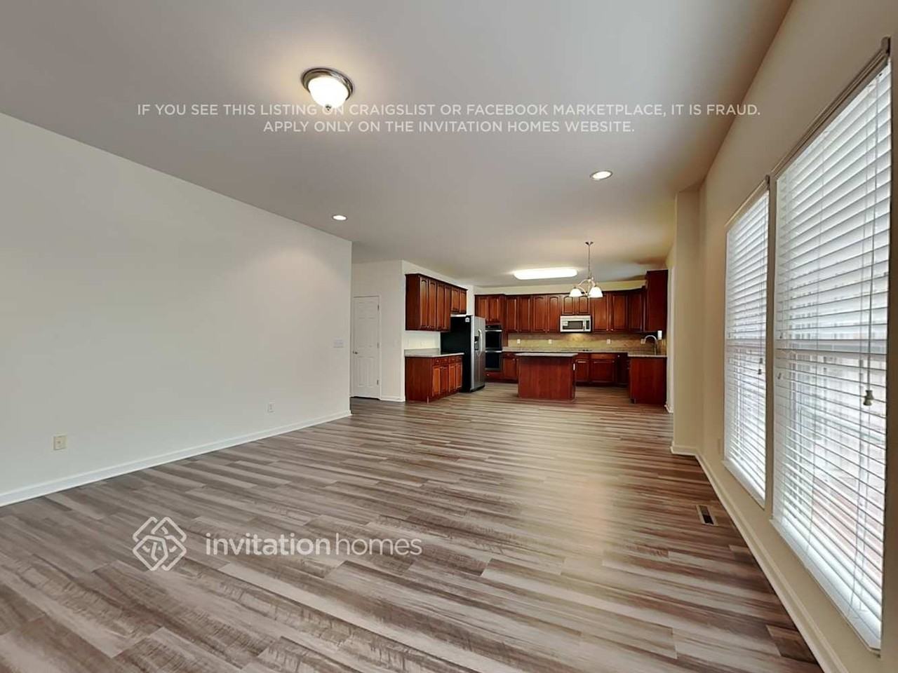 40 Luzelle Dr - Photo 7 of 21