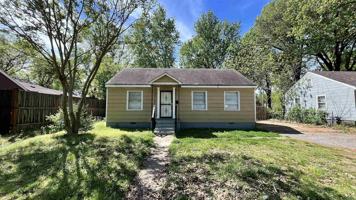 featured image of 4011 Victor Dr