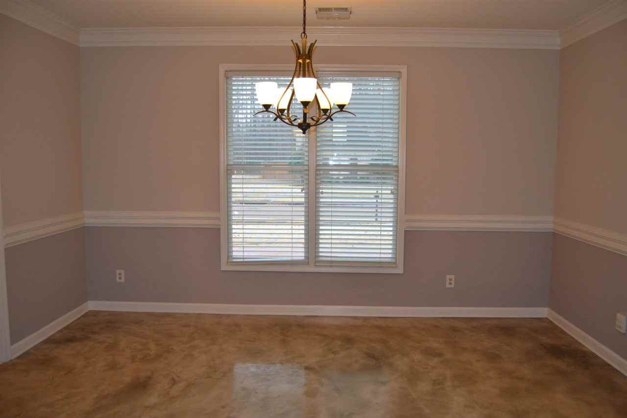10486 Juneau Way - Photo 3 of 33