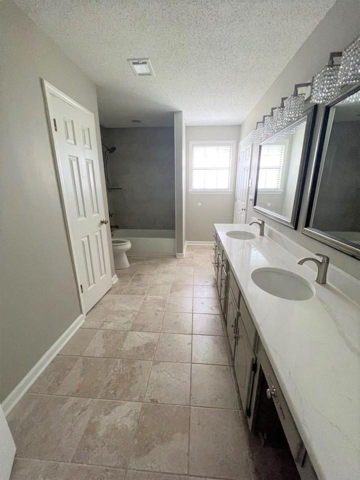 11485 Sycamore Farms Rd - Photo 4 of 17