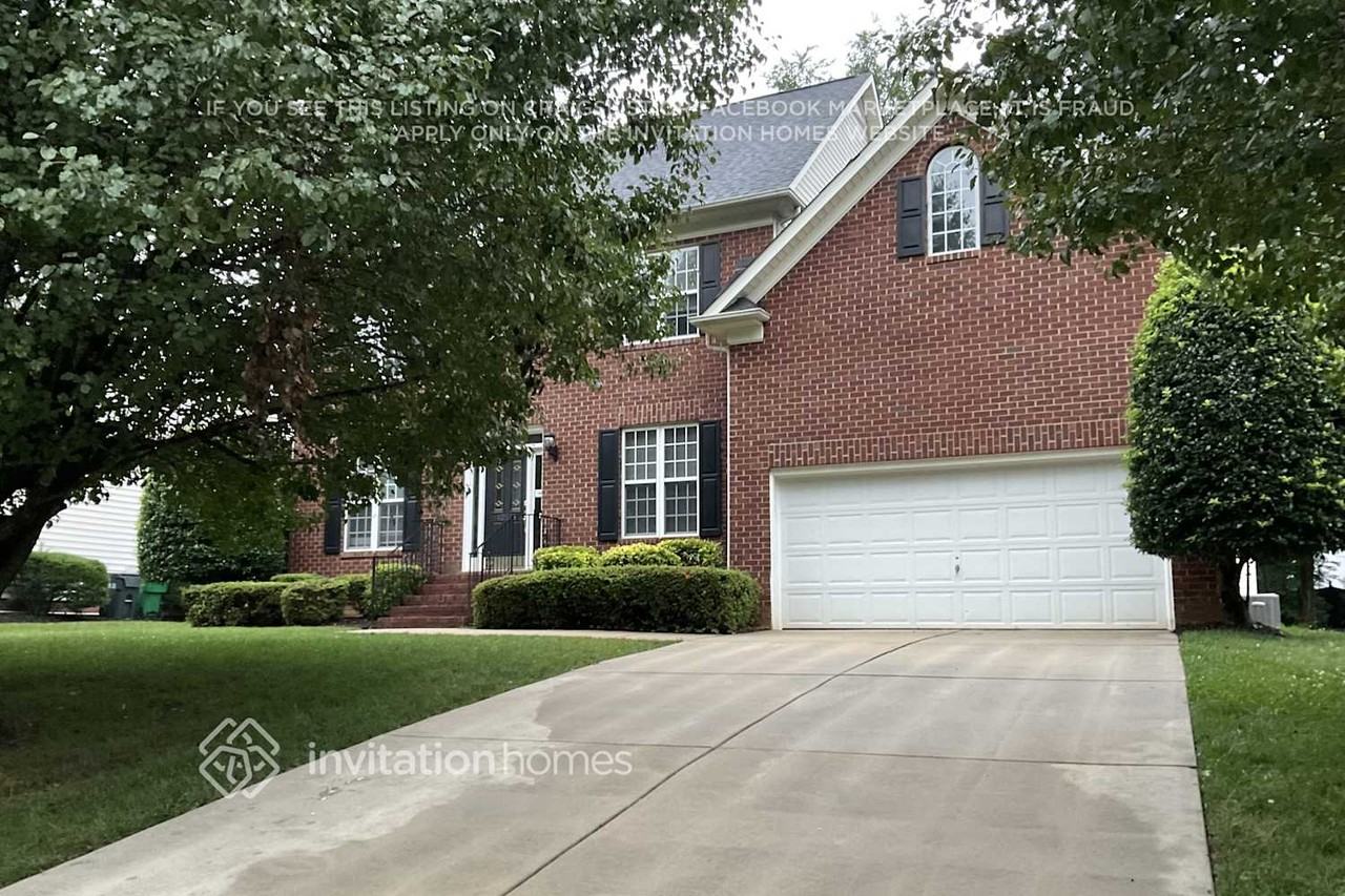 12515 Ivey Creek Dr - Photo 2 of 21