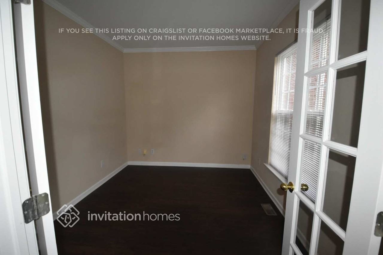 12515 Ivey Creek Dr - Photo 4 of 21