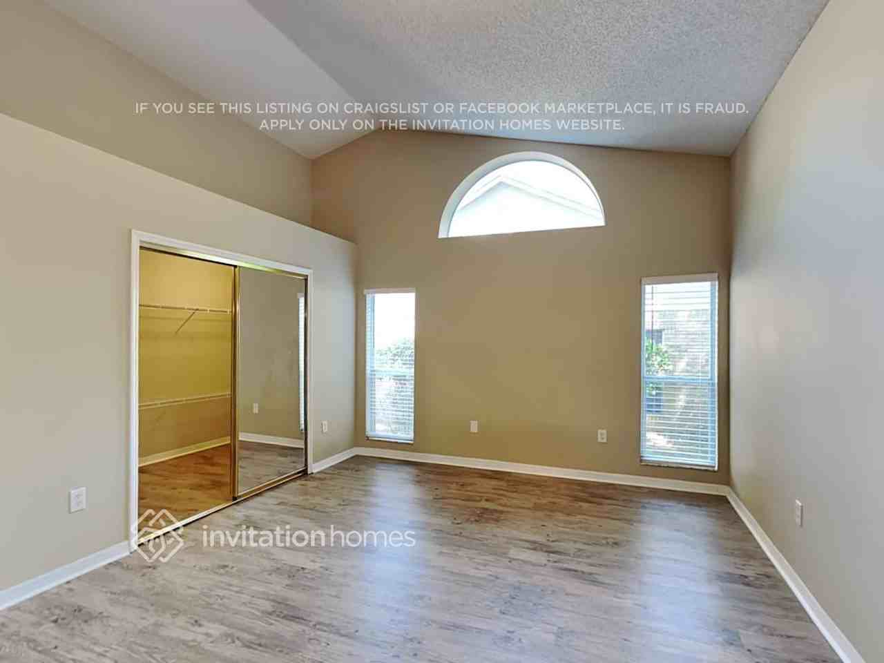 1402 Whispering Woods Way - Photo 7 of 19