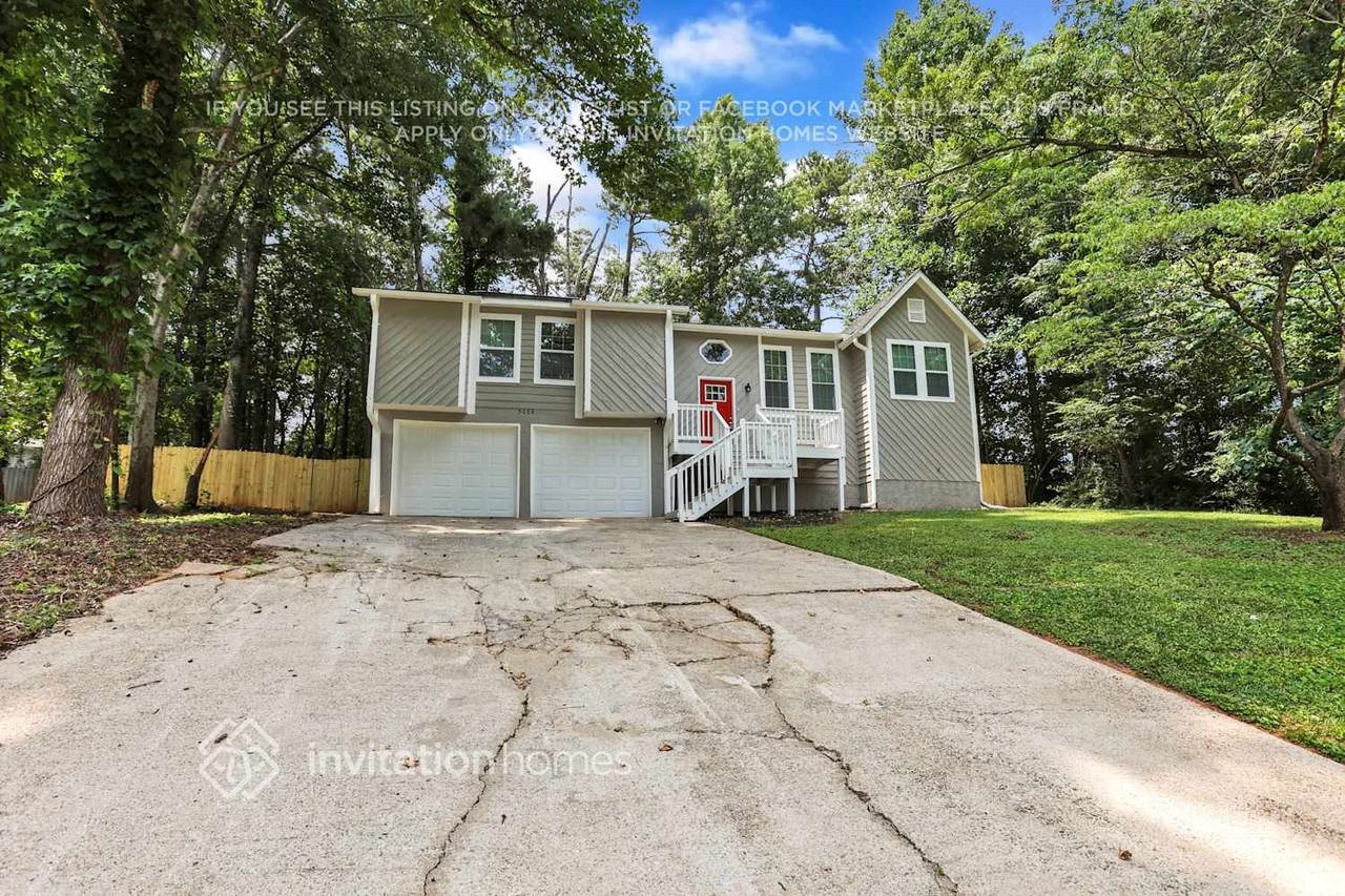 5088 Heritage Valley Dr - Photo 2 of 28