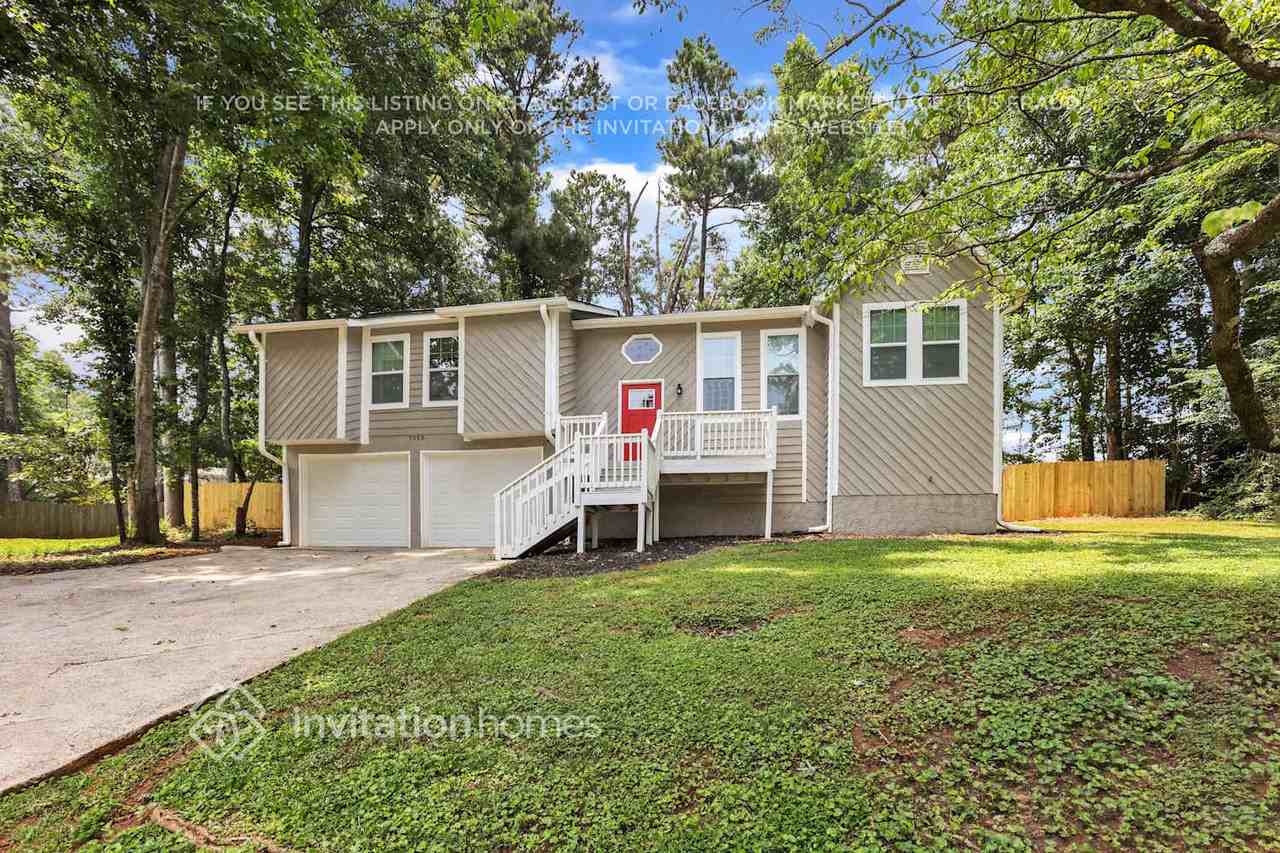 5088 Heritage Valley Dr - Photo 3 of 28