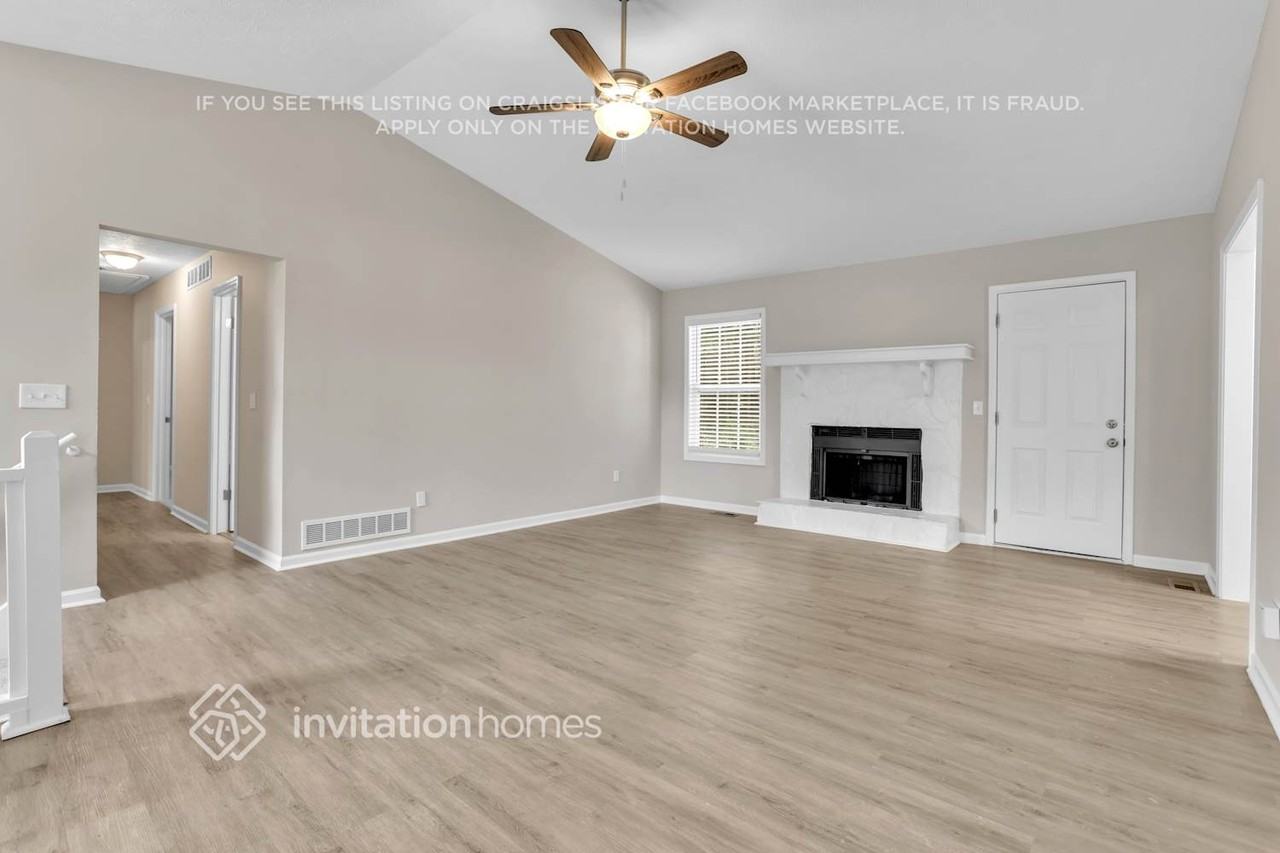 5088 Heritage Valley Dr - Photo 5 of 28