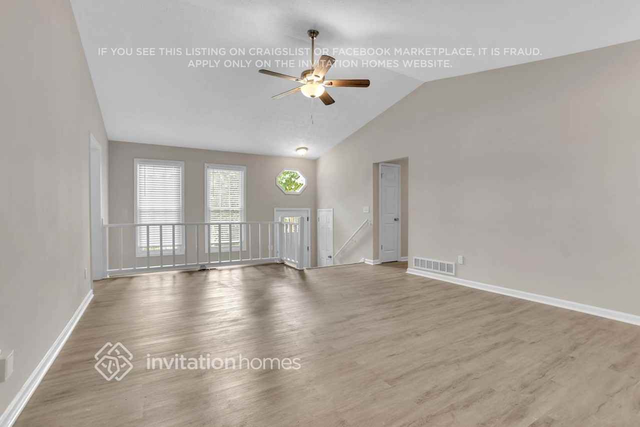 5088 Heritage Valley Dr - Photo 6 of 28