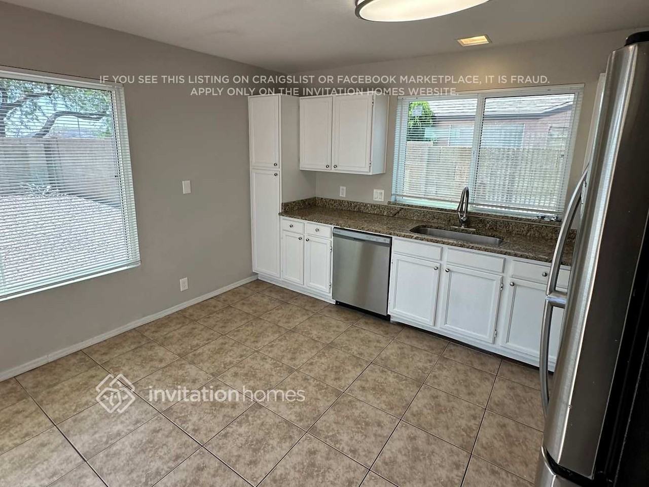 3959 W Electra Ln - Photo 5 of 17