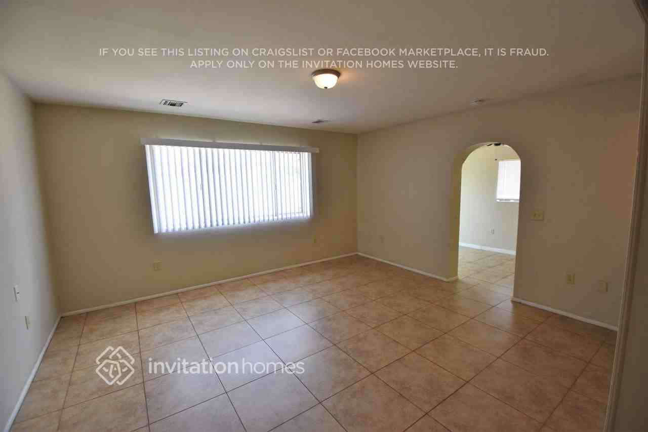 12801 N 112th Ave - Photo 7 of 14