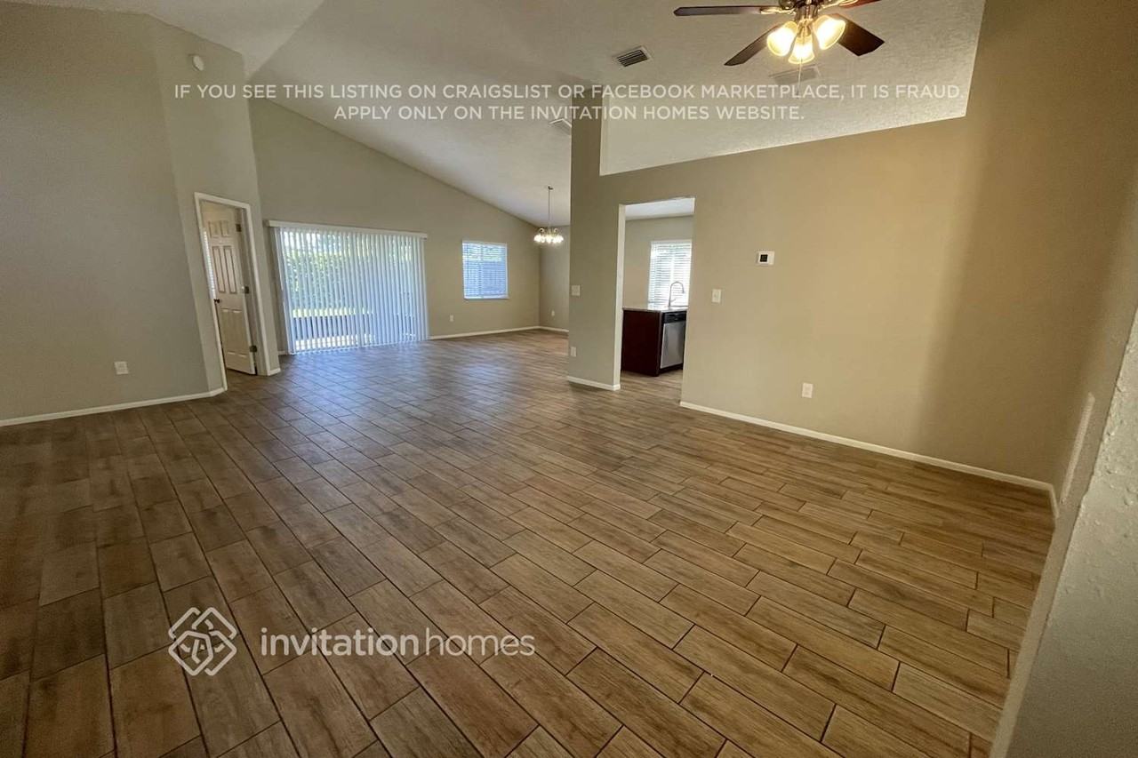 1517 Chepacket St - Photo 3 of 13