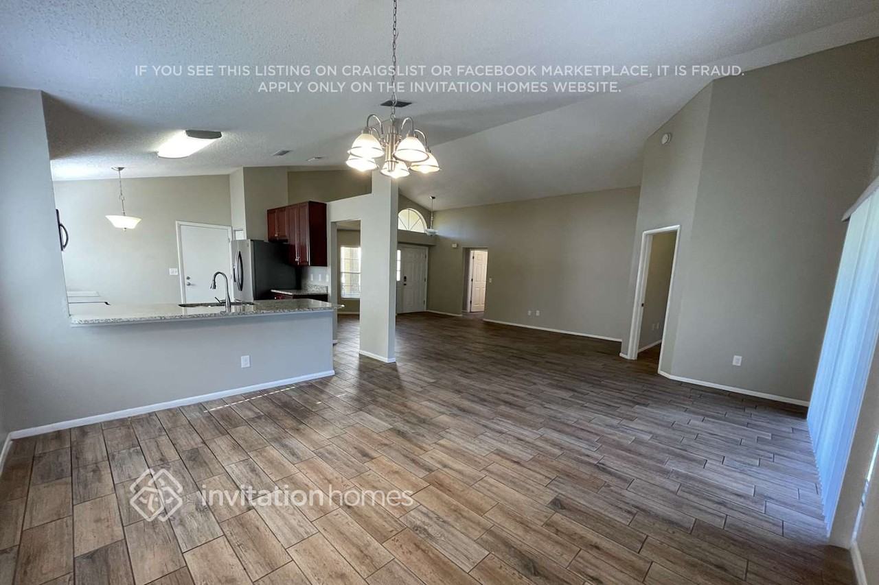 1517 Chepacket St - Photo 6 of 13