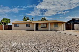 featured image of 18042 N Villa Rita Dr