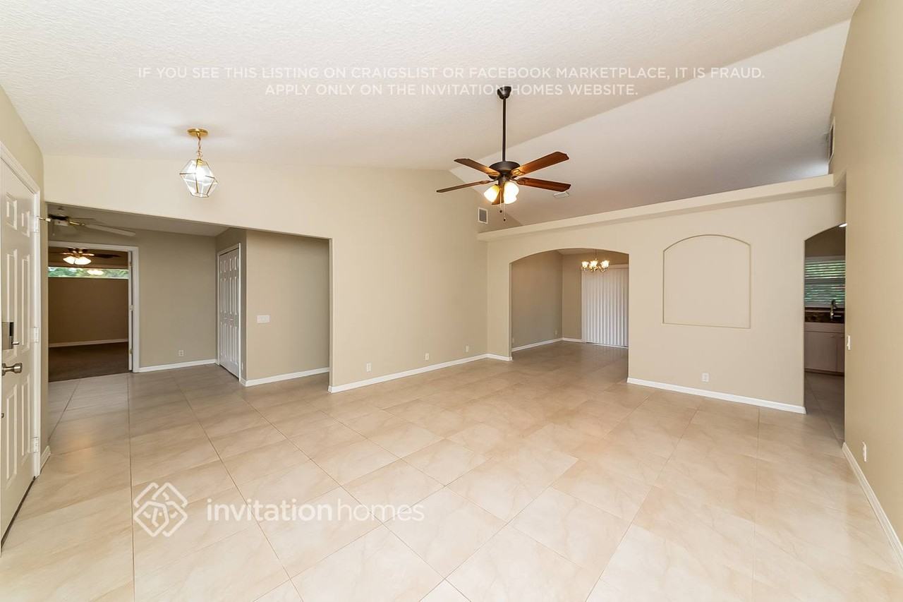 7348 Linden Ln - Photo 4 of 17