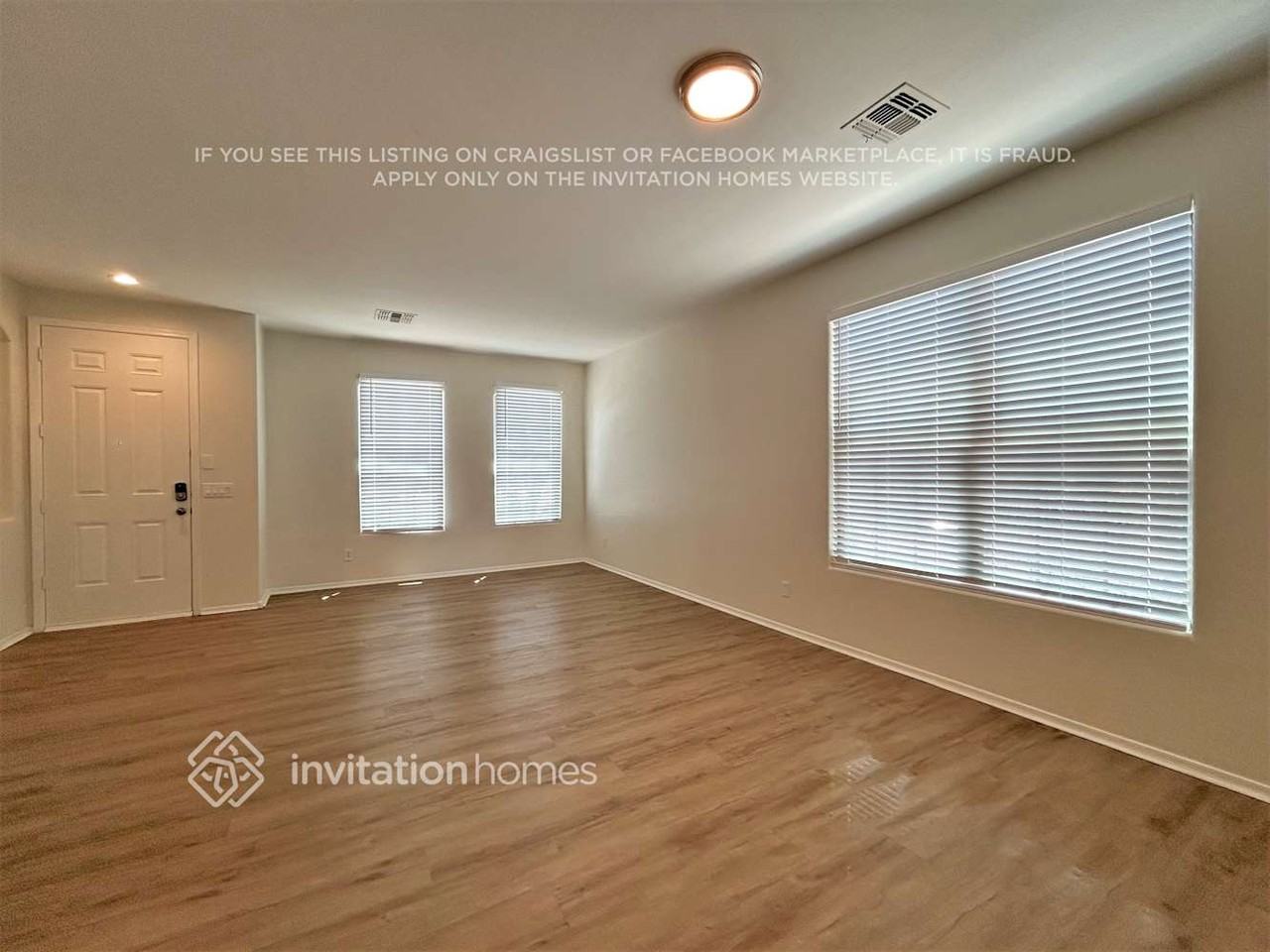 16042 W Hualapai St - Photo 2 of 21