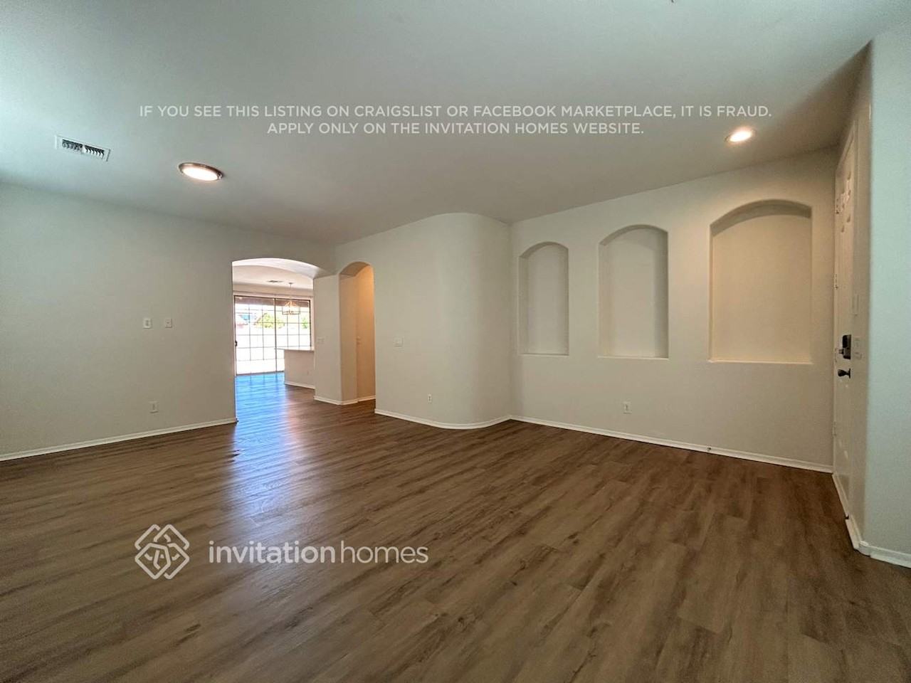 16042 W Hualapai St - Photo 3 of 21