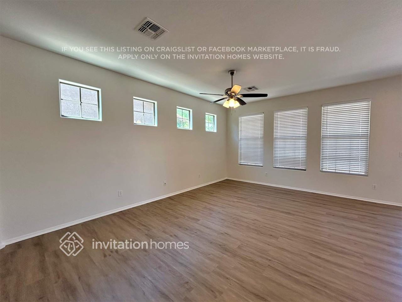 16042 W Hualapai St - Photo 4 of 21