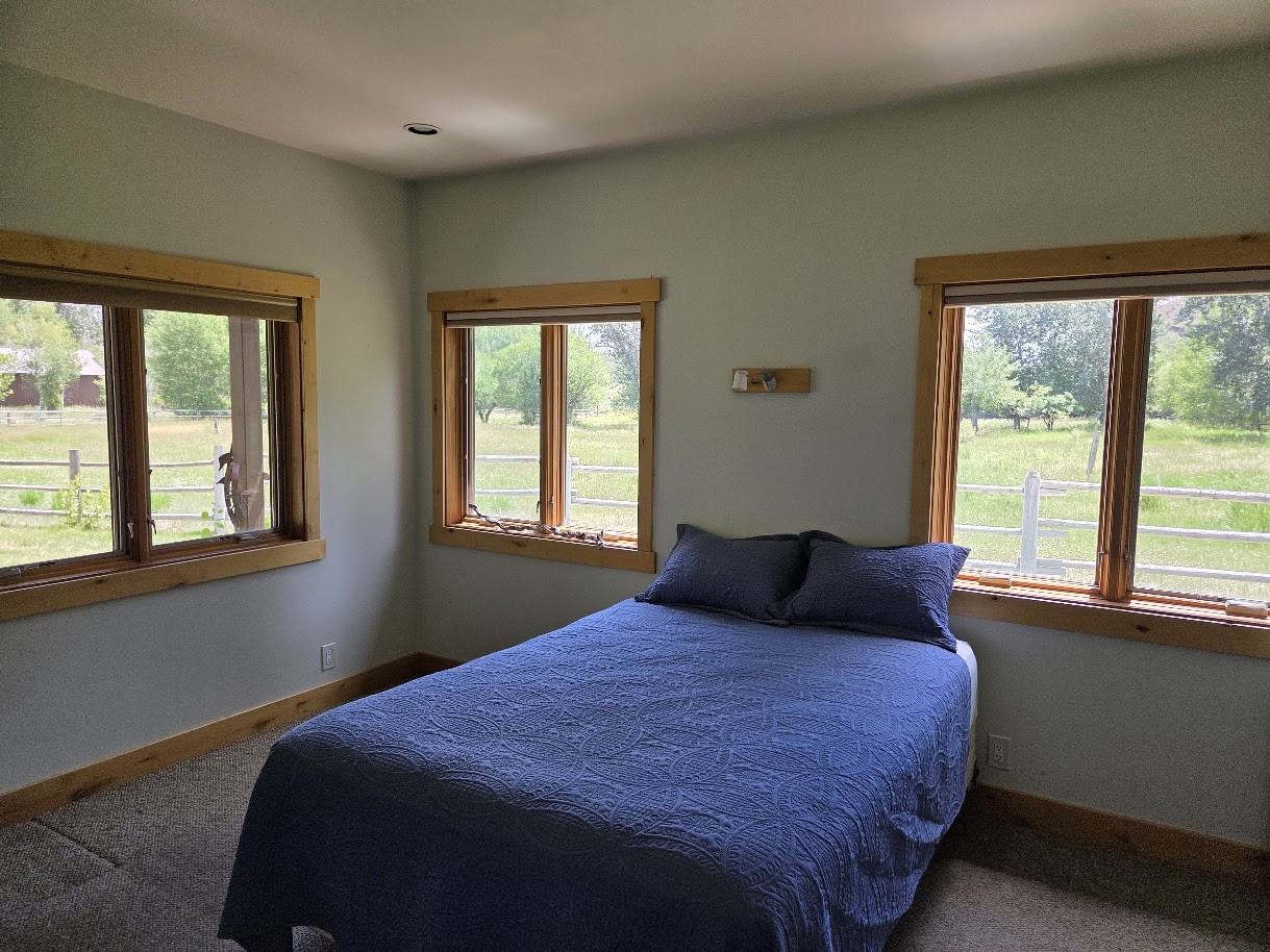 342 Broadford Rd #1 - Photo 4 of 14