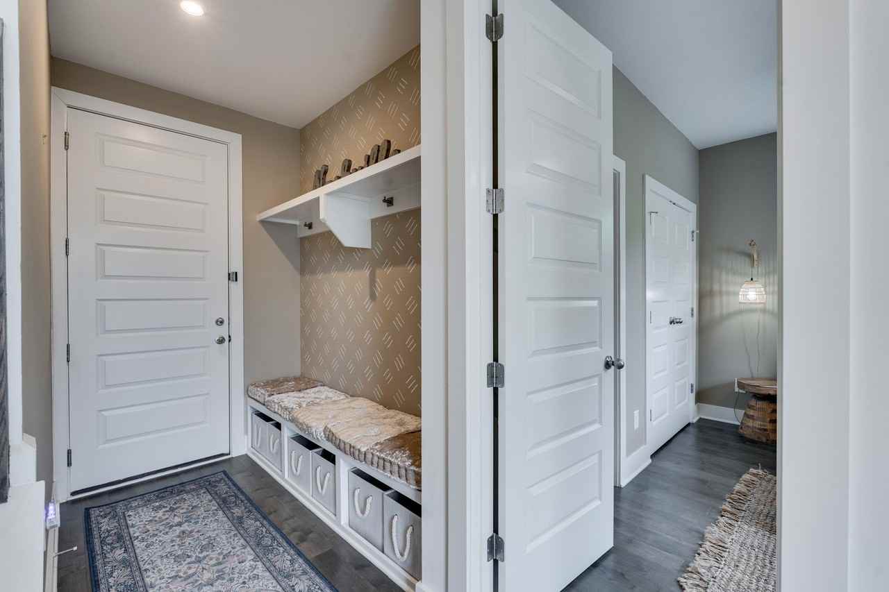 700 James Ave #17 - Photo 7 of 27