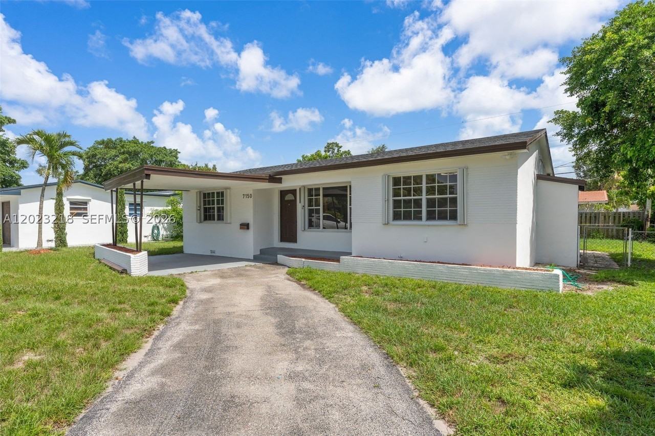 7150 Sw 10th St - Photo 3 of 29