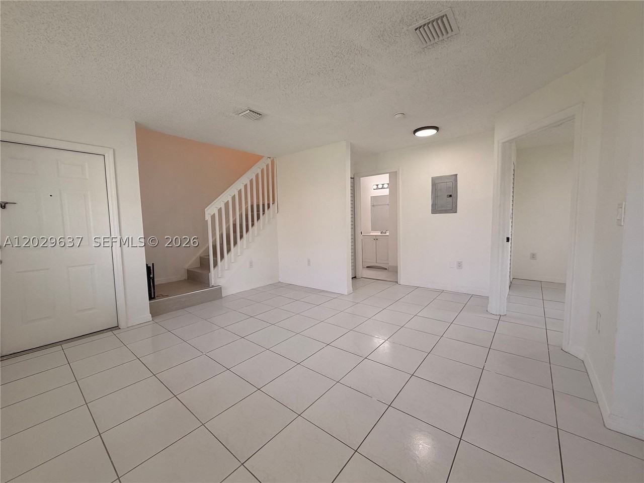 18774 Sw 100th Ave #18774 - Photo 5 of 25