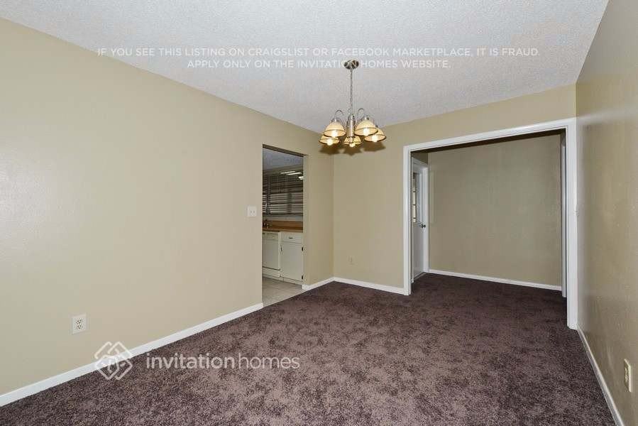 407 Oriole Cir - Photo 6 of 15