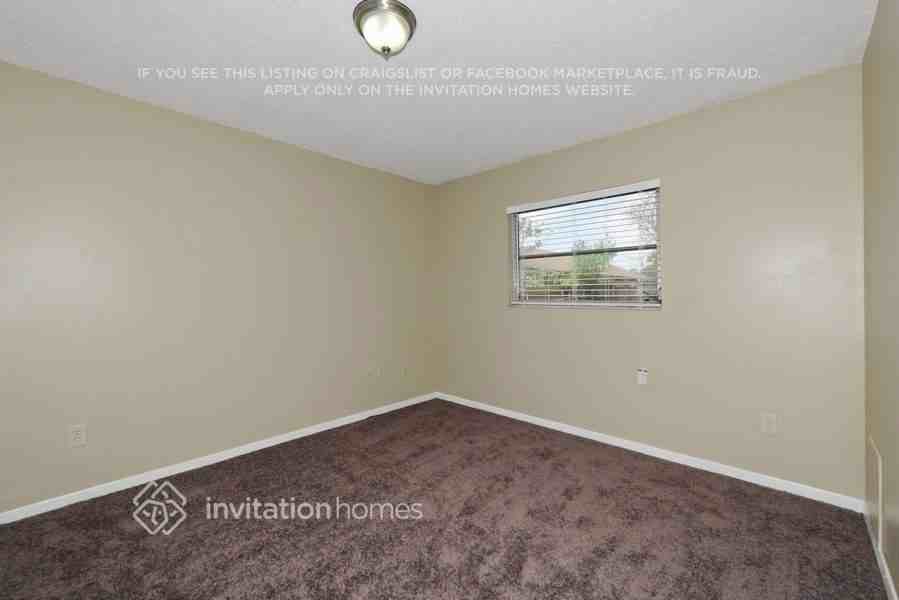 407 Oriole Cir - Photo 7 of 15