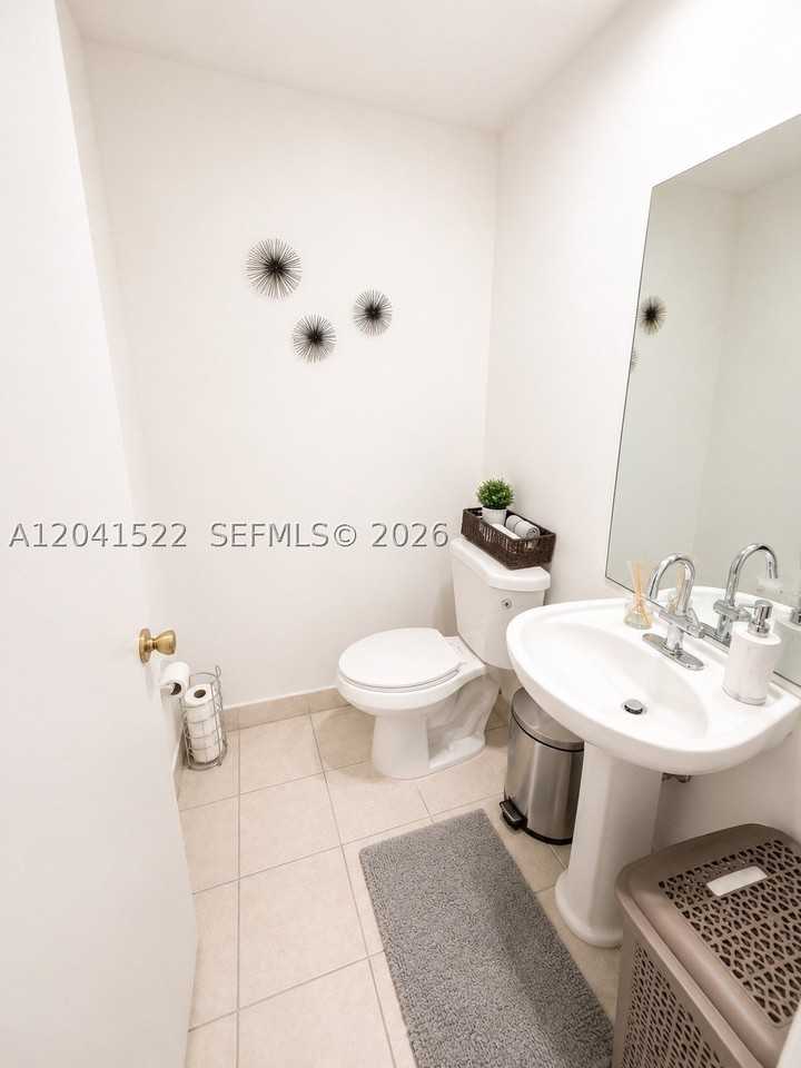 18602 Sw 100th Ave #18602 - Photo 5 of 10