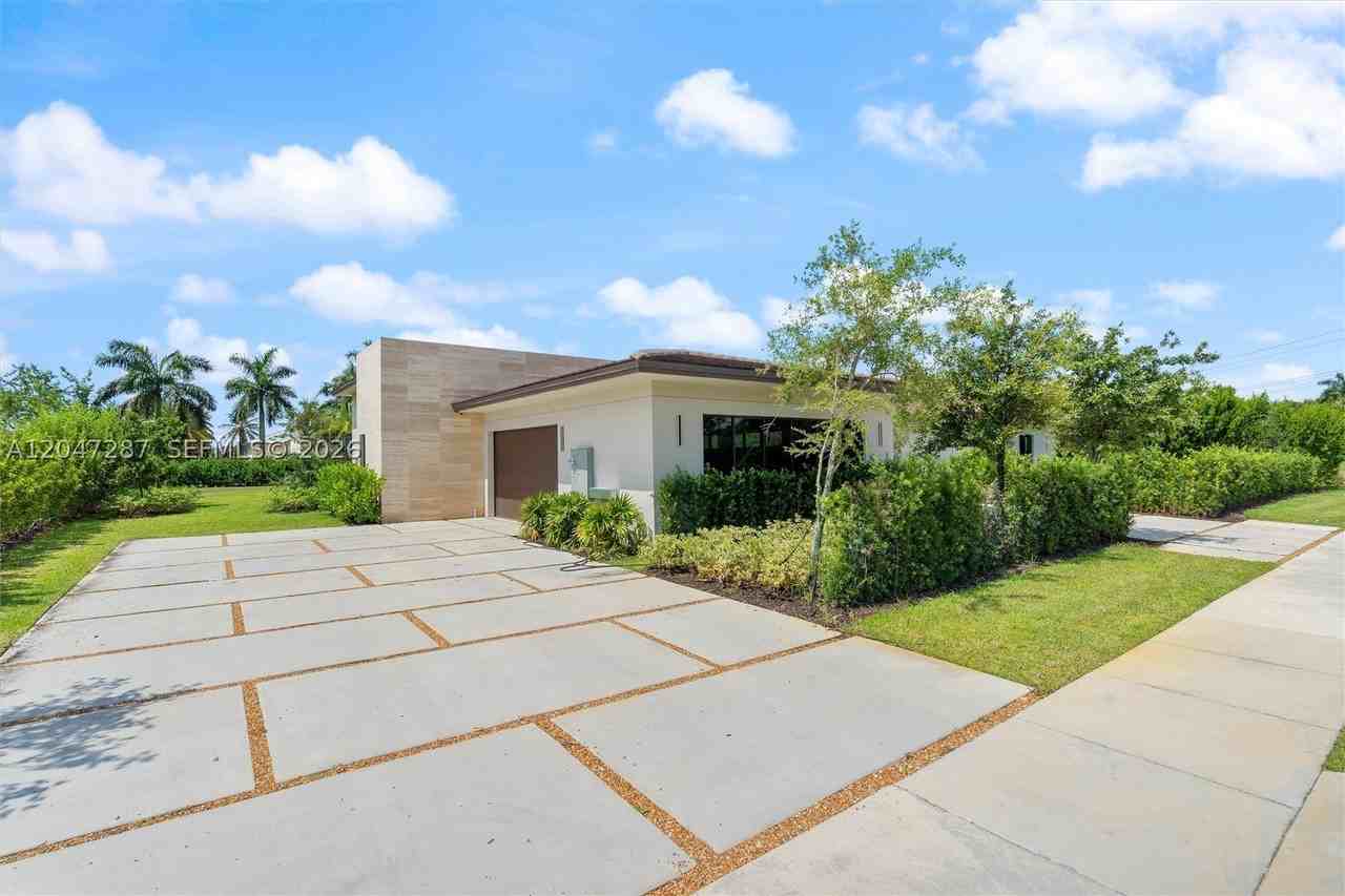 14930 Sw 16th Ct - Photo 3 of 50