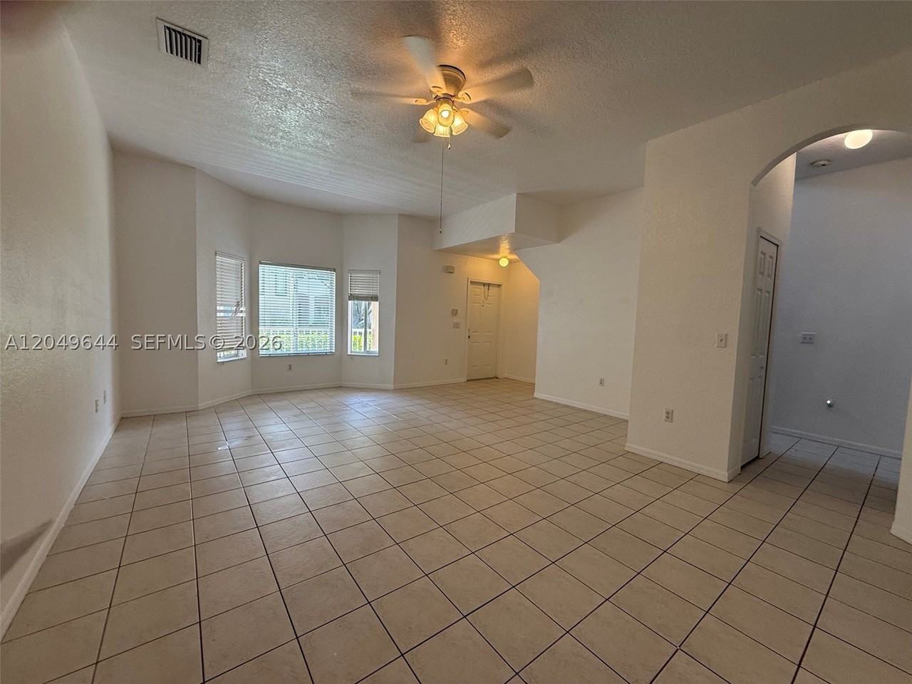1944 Se 24th Ter - Photo 5 of 8