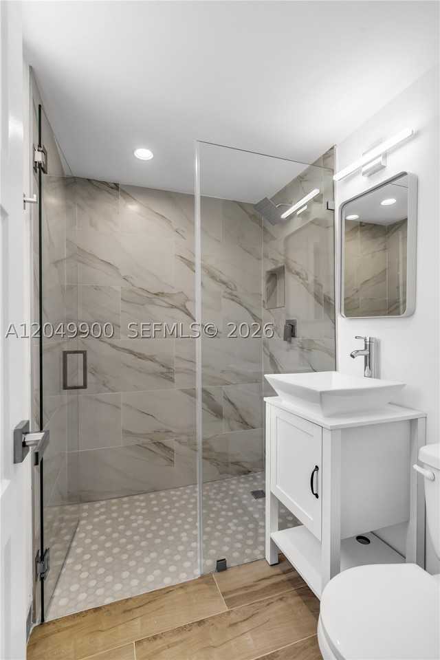 5991 Sw 76th St #B6 - Photo 6 of 10