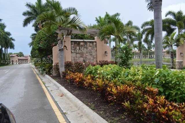 1213 Sw 147th Ave - Photo 6 of 9
