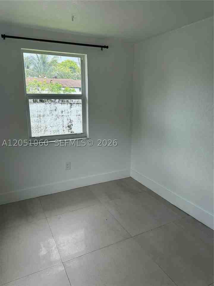 61 Nw 53rd St - Photo 4 of 20