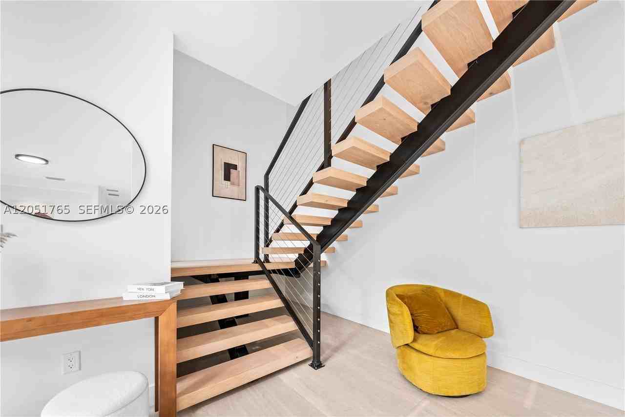 3189 Sw 23rd St #LEFT - Photo 7 of 41