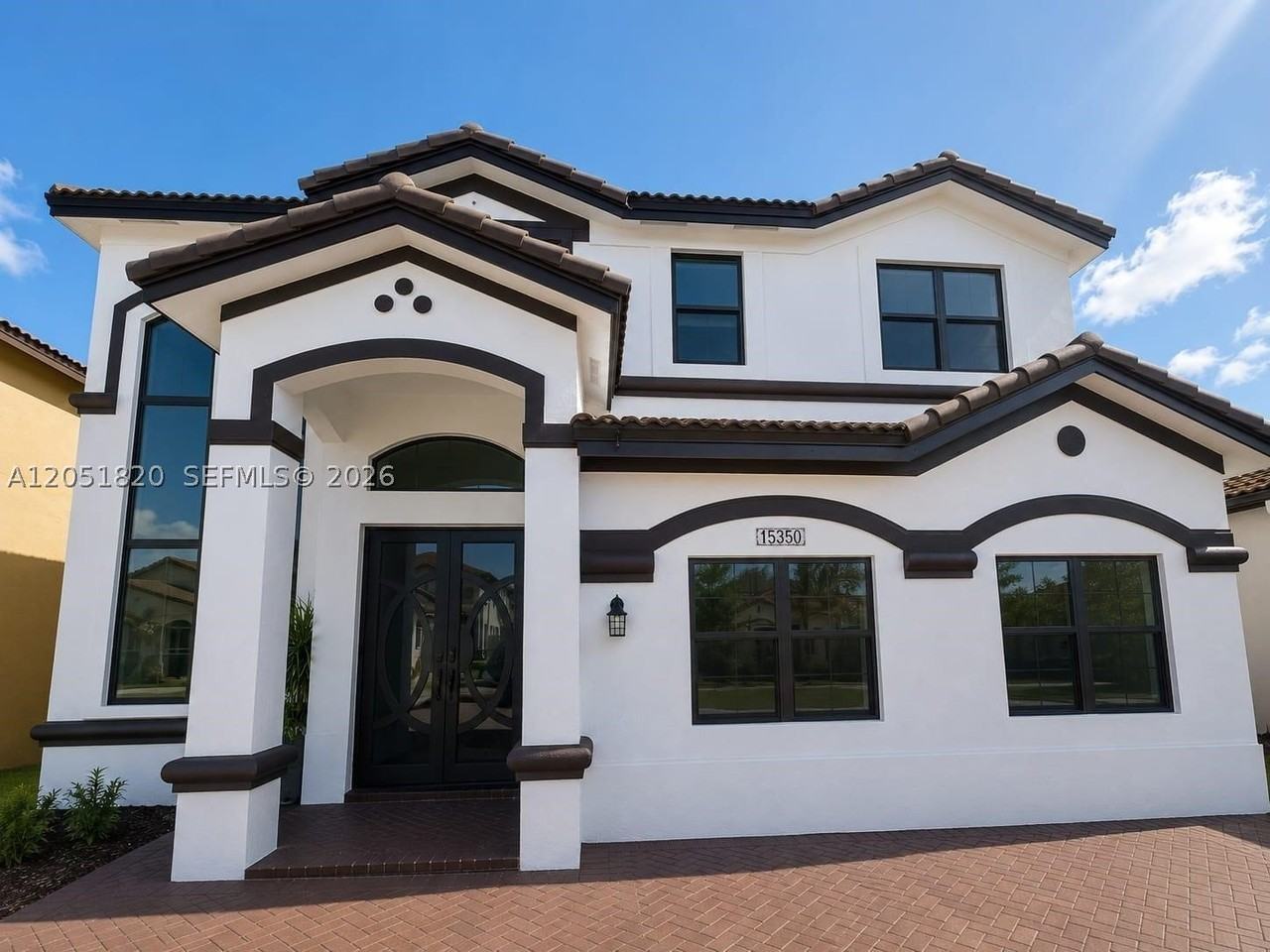 15350 Sw 11th St - Photo 4 of 46