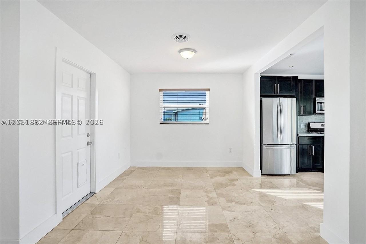 4519 W Park Rd - Photo 6 of 27