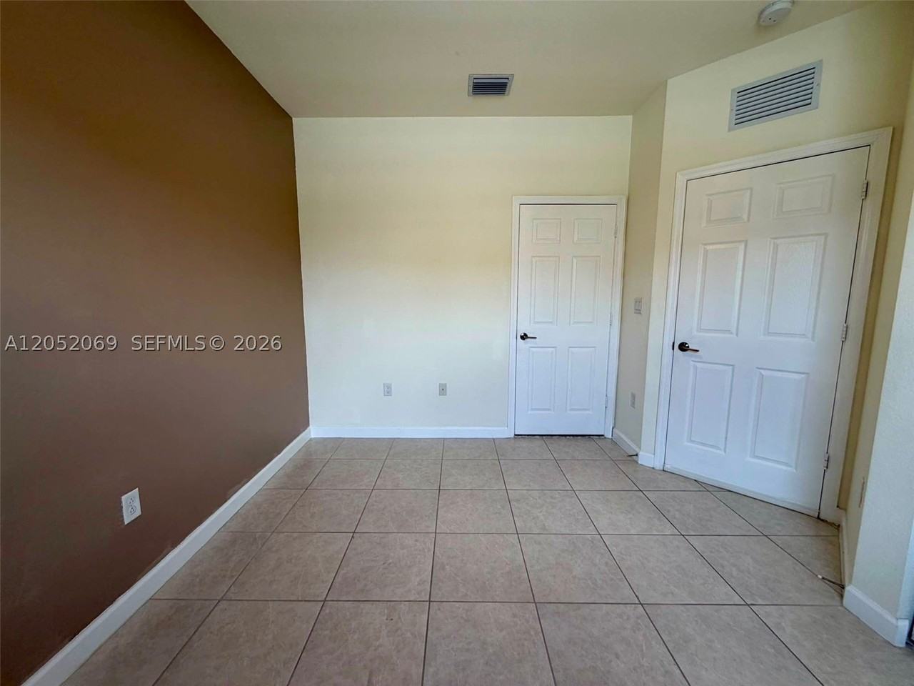 11115 W 32nd Ln - Photo 5 of 19