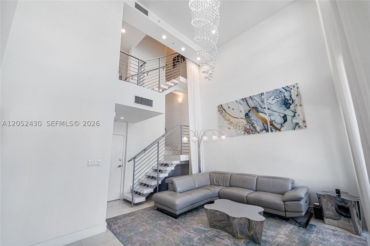 31 N Shore Dr #31 - Photo 4 of 50