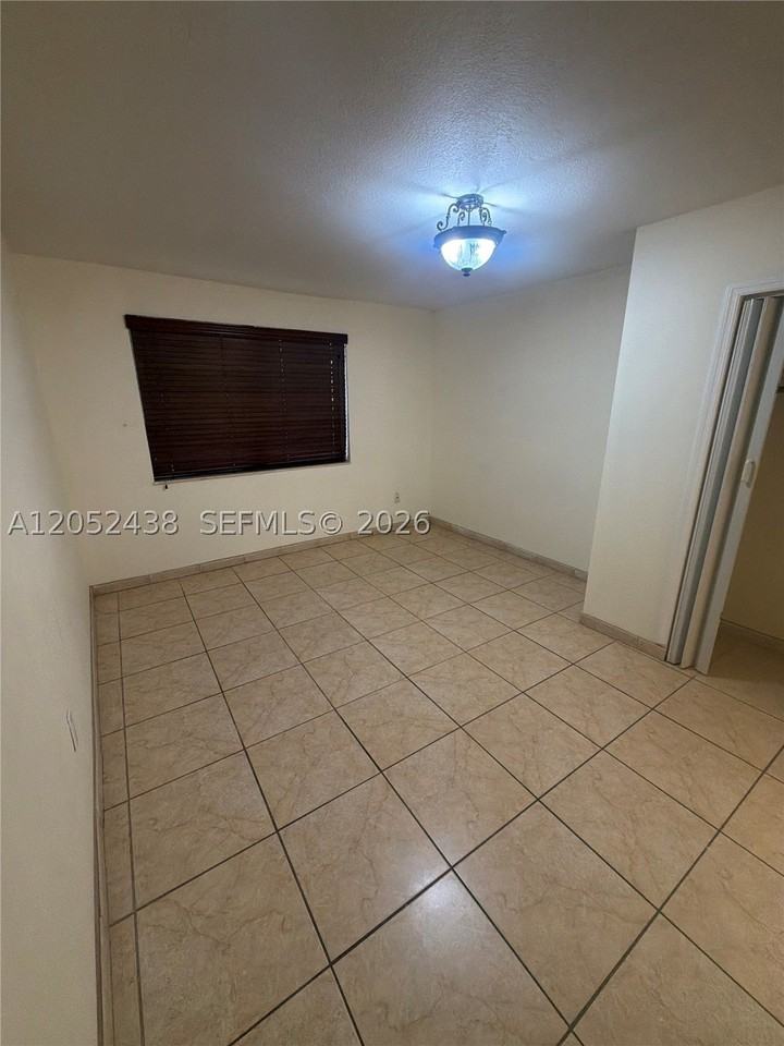 1101 Sw 122nd Ave #106 - Photo 5 of 13