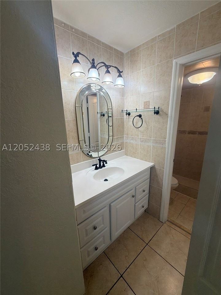 1101 Sw 122nd Ave #106 - Photo 6 of 13