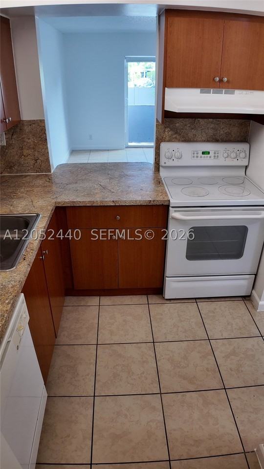 11140 Sw 196th St #408 - Photo 3 of 19