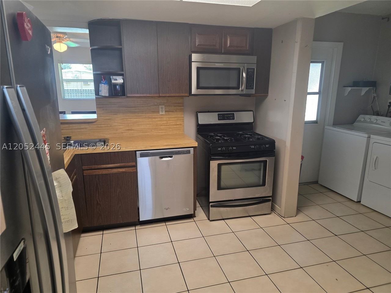 8035 Nw 185th St #8035 - Photo 6 of 12