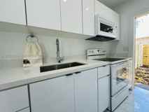 407 Se 14th Ct #1 - Photo 1 of 1