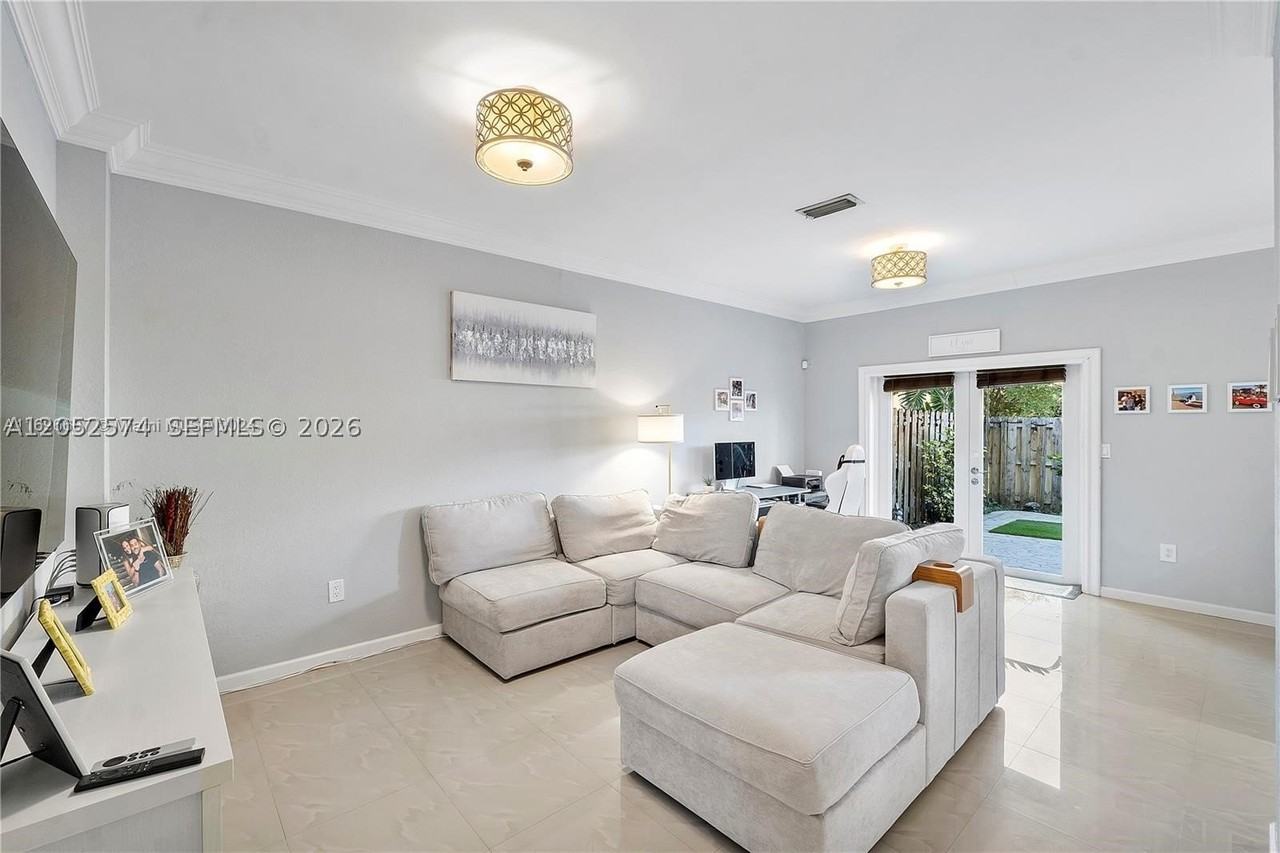 4960 Sw 136th Ave #4960 - Photo 6 of 28