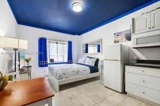 255 W 24th St #302 - Photo 1 of 1