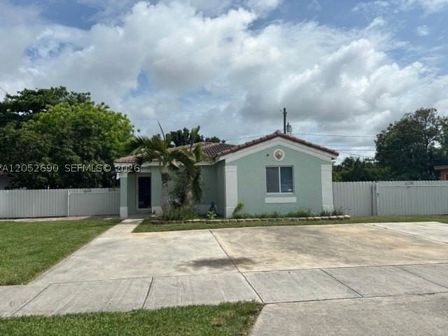 10611 Sw 170th Ter - Photo 3 of 20