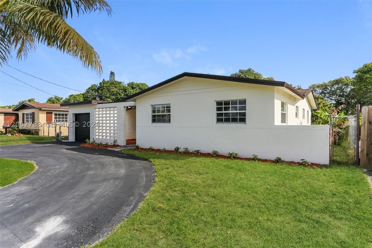 2230 Nw 42nd Ave