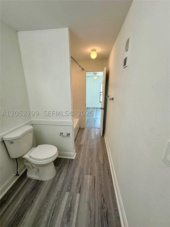 8767 Nw 39th St #0 - Photo 5 of 7