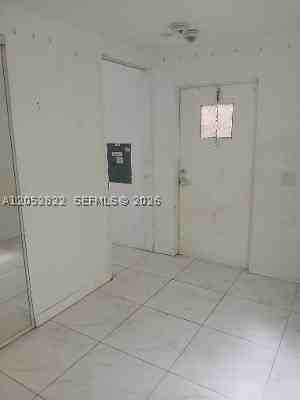 13621 Ne 25th Ave - Photo 4 of 5