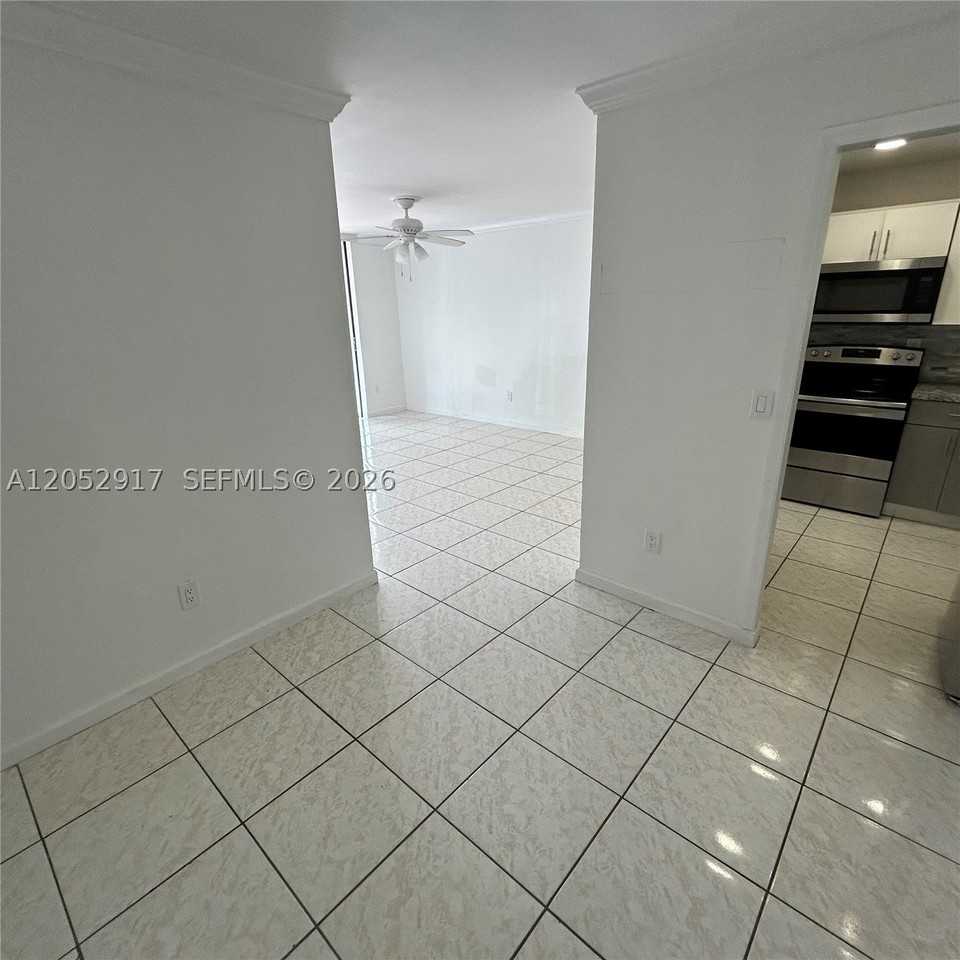 8311 Sw 142nd Ave #J202 - Photo 6 of 10