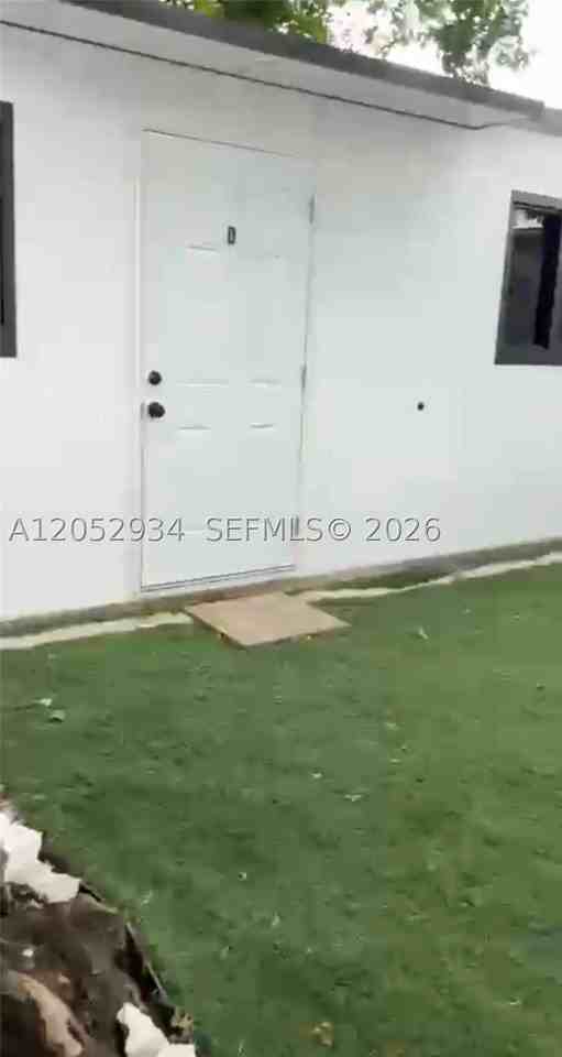 2254 Nw 102nd St #C - Photo 4 of 6